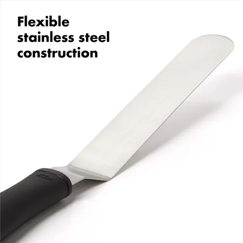Vista 5 de OXO Good Grips espátula para esparcir glaseado, Grande, Negro