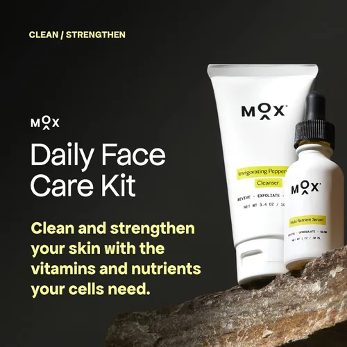 Vista 2 de MOX Juego de iniciación para el cuidado de la piel para hombre (juego de 2 piezas) Incluye limpiador facial exfoliante de menta + suero hidratante