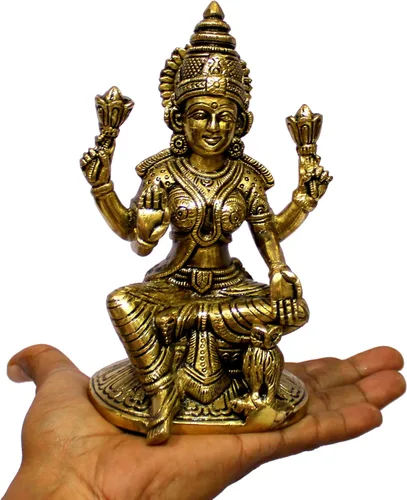 Vista 4 de eSplanade Escultura de estatua de ídolo de Murti de Laxmi Lakshmi de latón Ídolos Pooja - Decoración para el hogar Dorado - 6.75 pulgadas