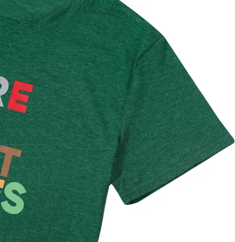 Vista 7 de Camiseta de manga corta para mujer, diseño con texto en inglés "Happy Graphic