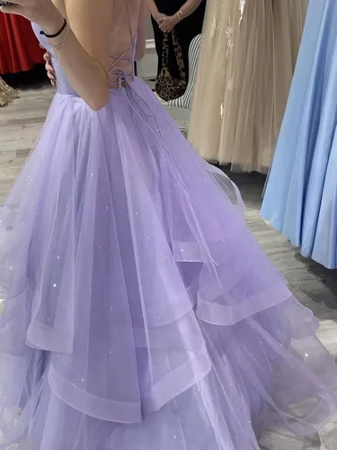 Vista 2 de BEIRTY Vestido de baile de graduación para mujer, largo con purpurina, tirantes delgados, cuello en V, sin espalda, vestido formal de fiesta de noche