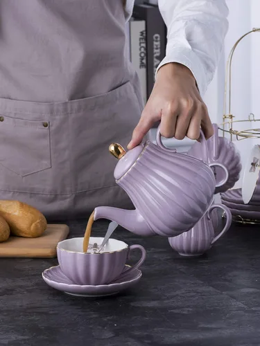 Vista 2 de Jusalpha Serve para 6 - Juego de tazas de té y platillos de porcelana fina rosa, tazas de 8 oz y platillo, con tetera, azucarero, jarra para crema