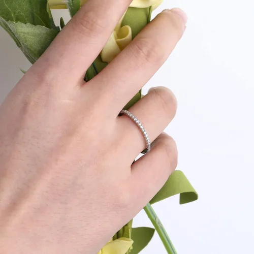 Vista 6 de Diamday Anillo en X chapado en oro de 14 quilates con circonita cúbica brillante apilable, anillos de boda con diamantes de imitación cruzados