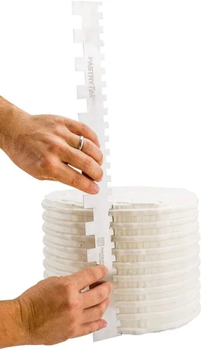 Vista 6 de Restaurantware Peine para tartas de 19.8 x 2 pulgadas, 1 peine decorativo de semicírculo, bordes surtidos de doble cara, de acero inoxidable