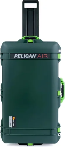 Vista 4 de Funda Trekking Green Pelican 1615 Air con asas y pestillos verde lima. Viene vacío.