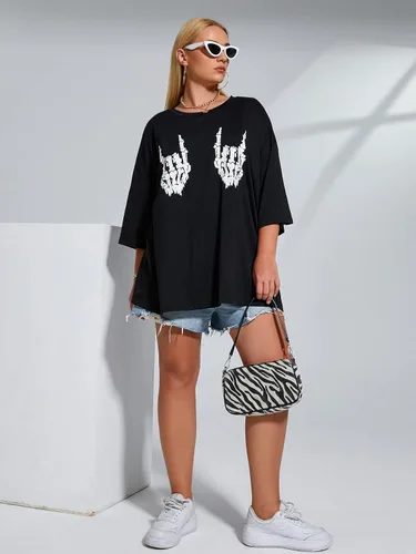 Vista 5 de WDIRARA Camiseta casual con cuello redondo y estampado gráfico de calavera para mujer, talla grande