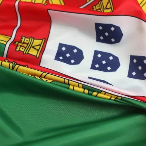 Vista 2 de Bandera de abanico plisada portuguesa portuguesa de 3 x 6 pies, 2 banderas de abanico plisadas portuguesas para interiores y exteriores