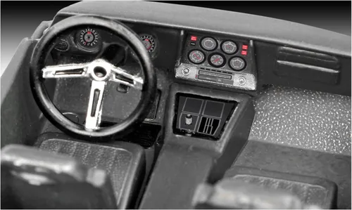 Vista 3 de Revell 1969 Chevrolet Corvette Stingray C3 Kit de modelo de coche todo