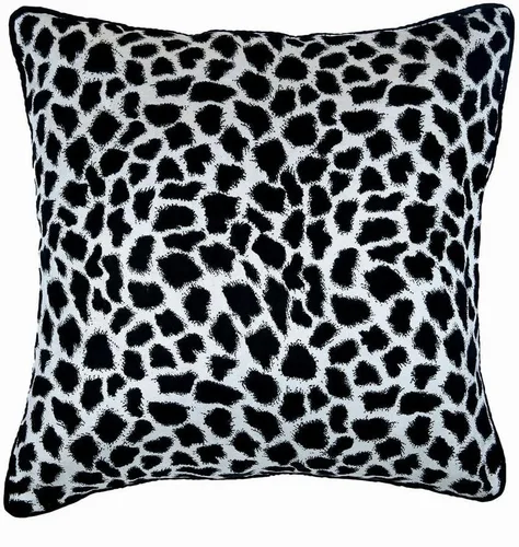 Vista 38 de The HomeCentric Funda de cojín para silla, funda de almohada texturizada, 12 x 12 pulgadas (11.8 x 11.8 in), funda de almohada de piel sintética 11.