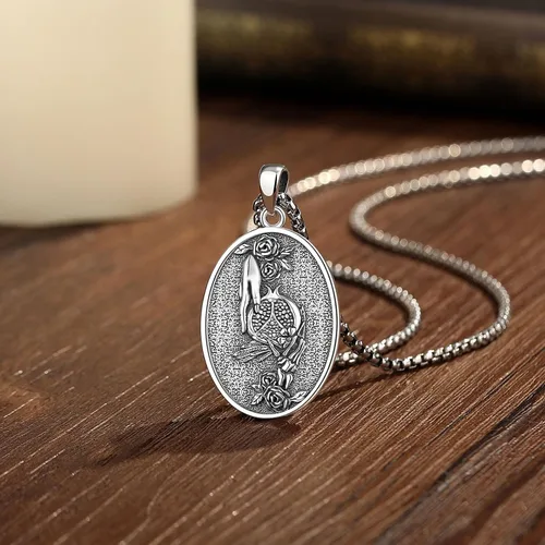 Vista 21 de EUDORA Collar de plata de ley 925 con moneda Hécate, Athena, Perséfono, Nyx, diosa de la luna triple, diosa celta, rueda de Hécate, llave, regalo