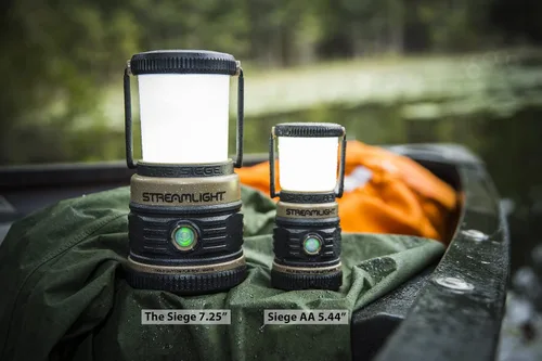 Vista 8 de Linterna Streamlight 44941 Siege AA de 200 lúmenes con LEDs blancos y rojos para acampar y emergencias, color Coyote LED blanco y rojo