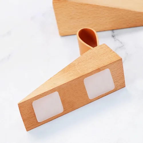 Vista 4 de Cuña antideslizante grande de madera para puerta, cuña de puerta de madera sólida, cuñas de puerta resistentes y duraderas, se ajusta a la costura