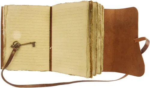 Vista 2 de Diario de cuero con papel de borde picoteado de 17,78x12,7 cm y llave vintage Cuaderno de escritura hecho a mano Cuaderno diario encuadernado