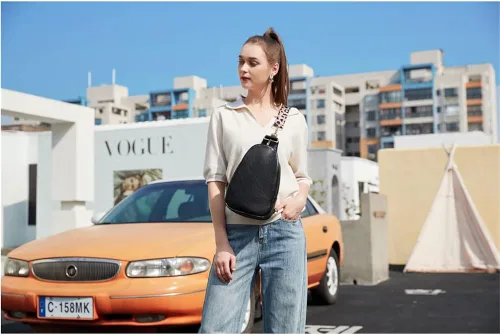 Vista 6 de WSRYDJDL Bolsa de pecho para mujer, bolso bandolera pequeño de piel sintética, mochila de hombro para viajes, senderismo, ciclismo
