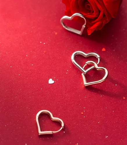 Vista 5 de SLUYNZ Aretes de aro de plata de ley 925 de 0.6in con forma de corazón para mujeres, adolescentes y niñas, aretes de corazón de amor dulce, Metal