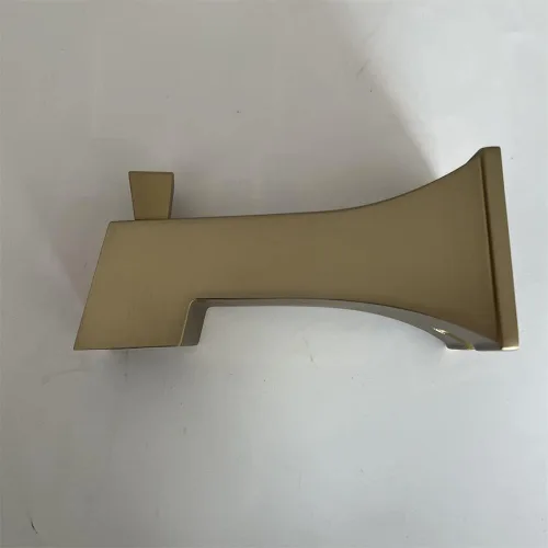 Vista 4 de Boquilla cuadrada de ducha extra larga con desviador de dominadas para tubo de cobre de 1/2 pulgada, oro cepillado