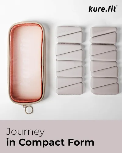 Vista 4 de Kit de pilates beige y pesas ajustables beige para muñeca y tobillo de 1 libra cada juego de 2