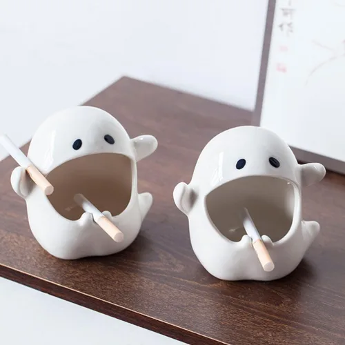 Vista 4 de GANAZONO Cenicero fantasma adorno de cerámica lindo soporte decorativo para fumadores compacto para uso en interiores, decoración de mesa para sala