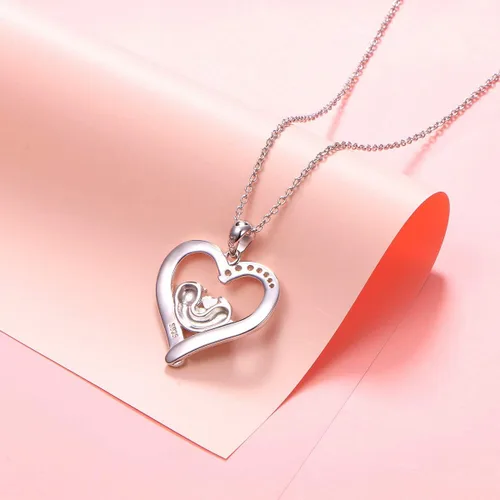 Vista 3 de Collar con colgante de corazón de nutria marina de plata de ley 925 para mujer