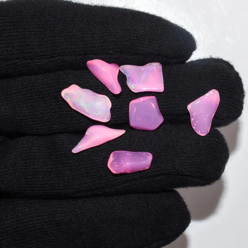 Vista 4 de 7 piezas de piedras preciosas naturales de ópalo etíope rosa orgánico, cristal curativo de chakras, cristales ásperos y piedras preciosas piedra
