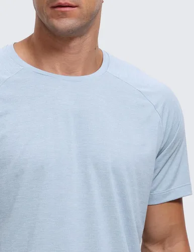 Vista 5 de CRZ YOGA Crewneck Workout Shirts for Men - Quick Dry Running Athletic T-Shirts Lightweight Basic Tops