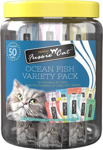 Vista 9 de Fussie Cat Golosinas prémium para gatos en puré de atún, golosinas para lamer, 3 paquetes de tubos de 4 a 0.5 onzas, (12 tubos en total), variedad