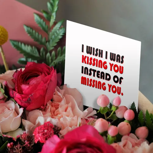 Vista 3 de Tarjeta de felicitación - Desearía que te estuviera besando en lugar de extrañarte. El amor es para siempre. - Miss You Quotes