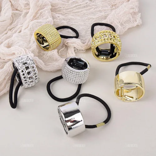 Vista 5 de AUEAR, Paquete de 8 soportes para cola de caballo con diamantes de imitación, puños góticos punk, elásticos para mujer, accesorios