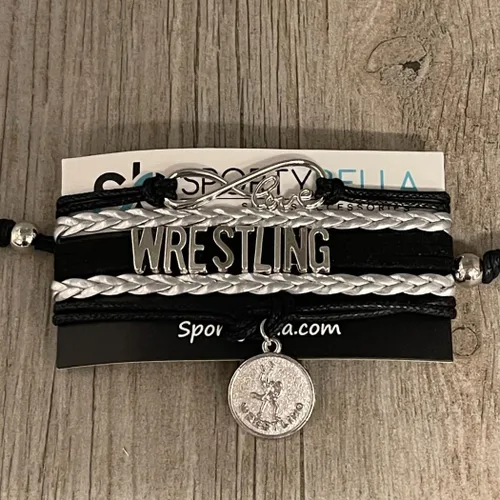Vista 2 de Pulsera de encanto de lucha libre Sportybella - Joyería de lucha libre - Regalos personalizados deportivos para luchadores, equipos, mamás
