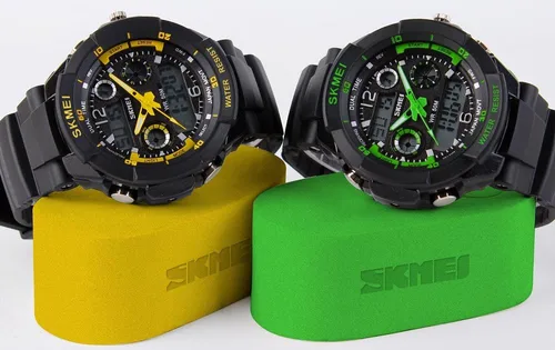 Vista 3 de FANMIS Unisex Sports Watches Military Analog Digital Display Watch Multifunction Dual Time Alarm Stopwatch Backlight 50M Waterproof Outdoor Sports