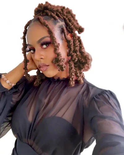 Vista 26 de ZRQ Butterfly Locs Cabello de Ganchillo Corto 6 Paquetes Negro Cabello Bob de Ganchillo 8 Pulgadas Locs Sintéticos Desordenados Desgastados Trenzas