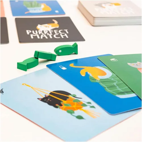 Vista 4 de Greater Than Games Purrfect Match Juego de cartas familiar Perfecto para amantes de los gatos 2 a 4 jugadores 20 minutos A partir de 8