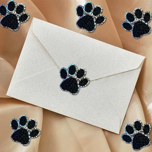 Vista 4 de 500 piezas de rollo de calcomanías lindas de patas de perro en glitter, etiquetas adhesivas de huellas de perro negro, etiquetas de vinilo Patas