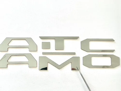 Vista 2 de Letras de puerta de plataforma trasera de plástico ABS cromadas compatibles con Taco 2016-2023, inserciones traseras, no calcomanías Cromo