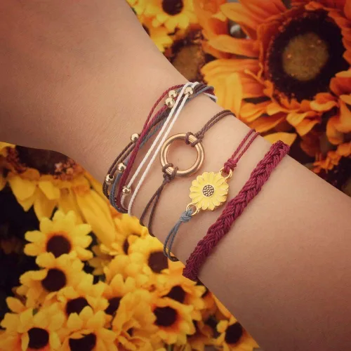 Vista 2 de Pulsera de cuerda trenzada hecha a mano con diseño de girasol para adolescentes y mujeres