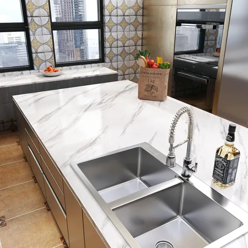 Vista 2 de YENHOME Papel de contacto de mármol blanco para encimeras de cocina, encimeras de despegar y pegar, impermeable, autoadhesivo, papel tapiz de mármol