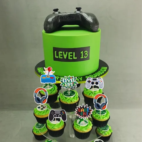 Vista 7 de 36 piezas de decoraciones para cupcakes de videojuegos ensambladas, controladores Game On, palillos para cupcakes, decoraciones de pastel GamePad