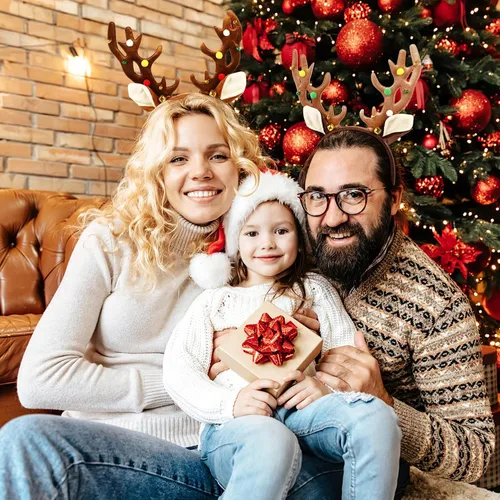 Vista 2 de Amosfun 2 diademas de Navidad con cuernos de reno de Navidad, diadema de cuernos de ciervo, diadema de orejas de reno de Navidad para accesorios