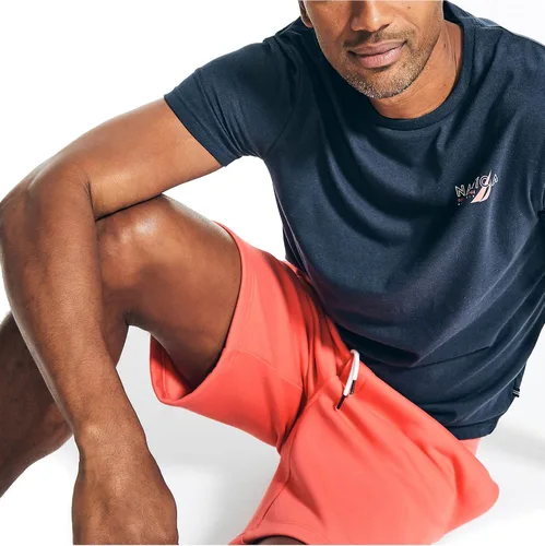 Vista 4 de Nautica Camiseta gráfica Ocean Challenge para hombre de forma sostenible