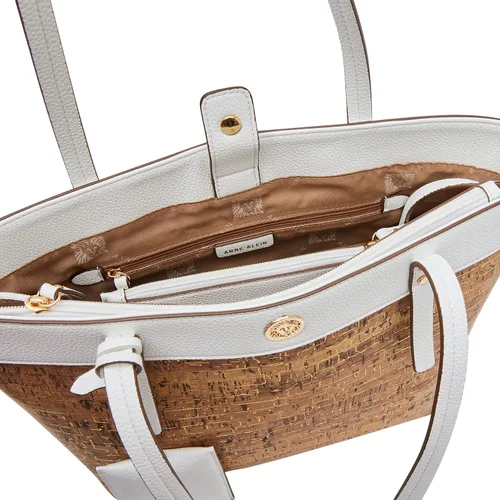 Vista 4 de Anne Klein East West - Bolsa de corcho con estuche para tarjetas