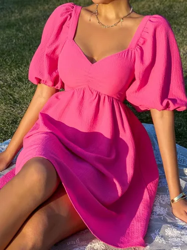 Vista 5 de WDIRARA Minivestido acampanado con cuello de corazón fruncido y mangas abullonadas para mujer