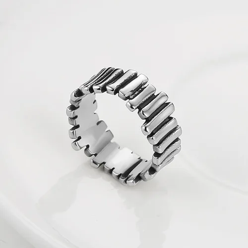 Vista 4 de HZMAN Anillos para hombre, acero inoxidable, irregular, gótico, personalizado, anillo de motociclista