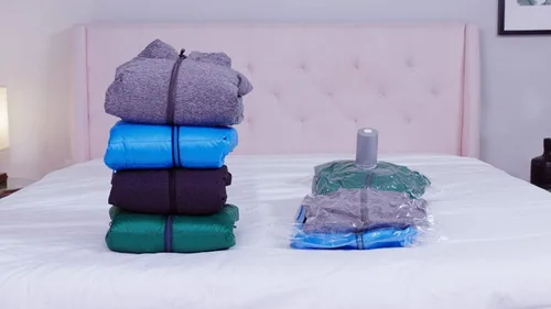Vista 3 de PAC 'N STACK, Almacenamiento de sellado al vacío de mano con bolsas, fácil de usar, reutilizable, impermeable, inalámbrico, compacto y portátil