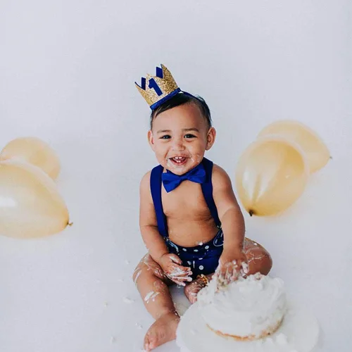 Vista 5 de Conjunto de ropa de bebé niño León Fox Cake Smash Wild One 1er cumpleaños Bloomers cubierta de pañales, tirantes y corbata de moño