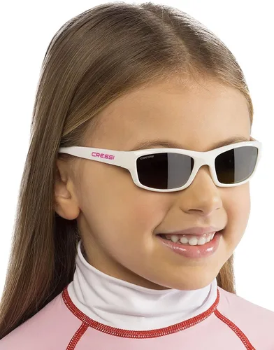 Vista 4 de Cressi Gafas de sol deportivas frescas para niños lentes polarizadas antirayos UV para niños de 2 a 15 años Maka Yogi