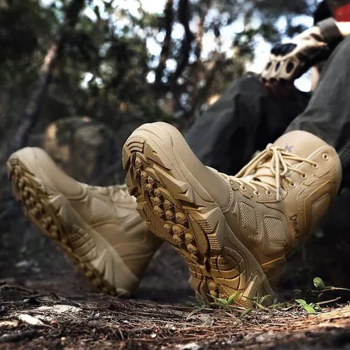 Vista 6 de IUBEIBEI Men's Military Tactical Work Boots Side Zipper Leather Motorcycle Combat Boots Desert Combat Men Outdoor Boots for Hiking Climbing
