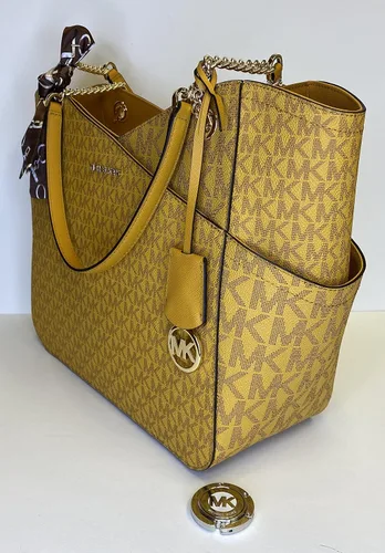 Vista 2 de Michael Kors Jet Set - Gancho para bolso de viaje con cadena grande