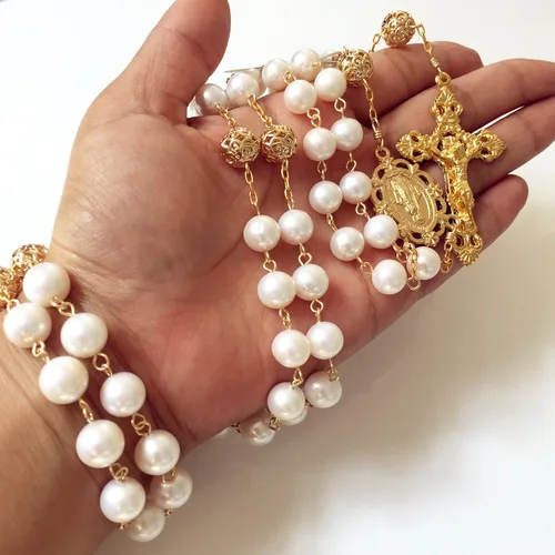 Vista 8 de Collar de cruz de rosario católico de perlas de oro rosa con perlas blancas, elegantmedical