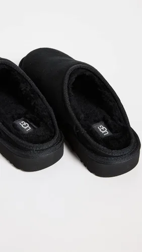 Vista 4 de UGG Pantuflas clásicas sin cordones para hombre
