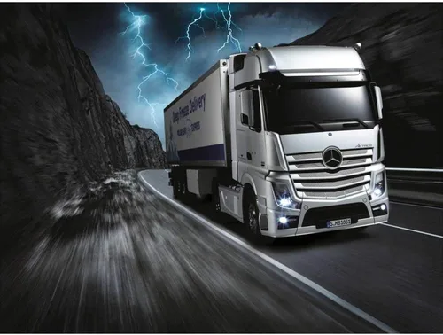 Vista 5 de Tamiya - 56335 - Radio Control - Camión - Mebenz Actros 1851